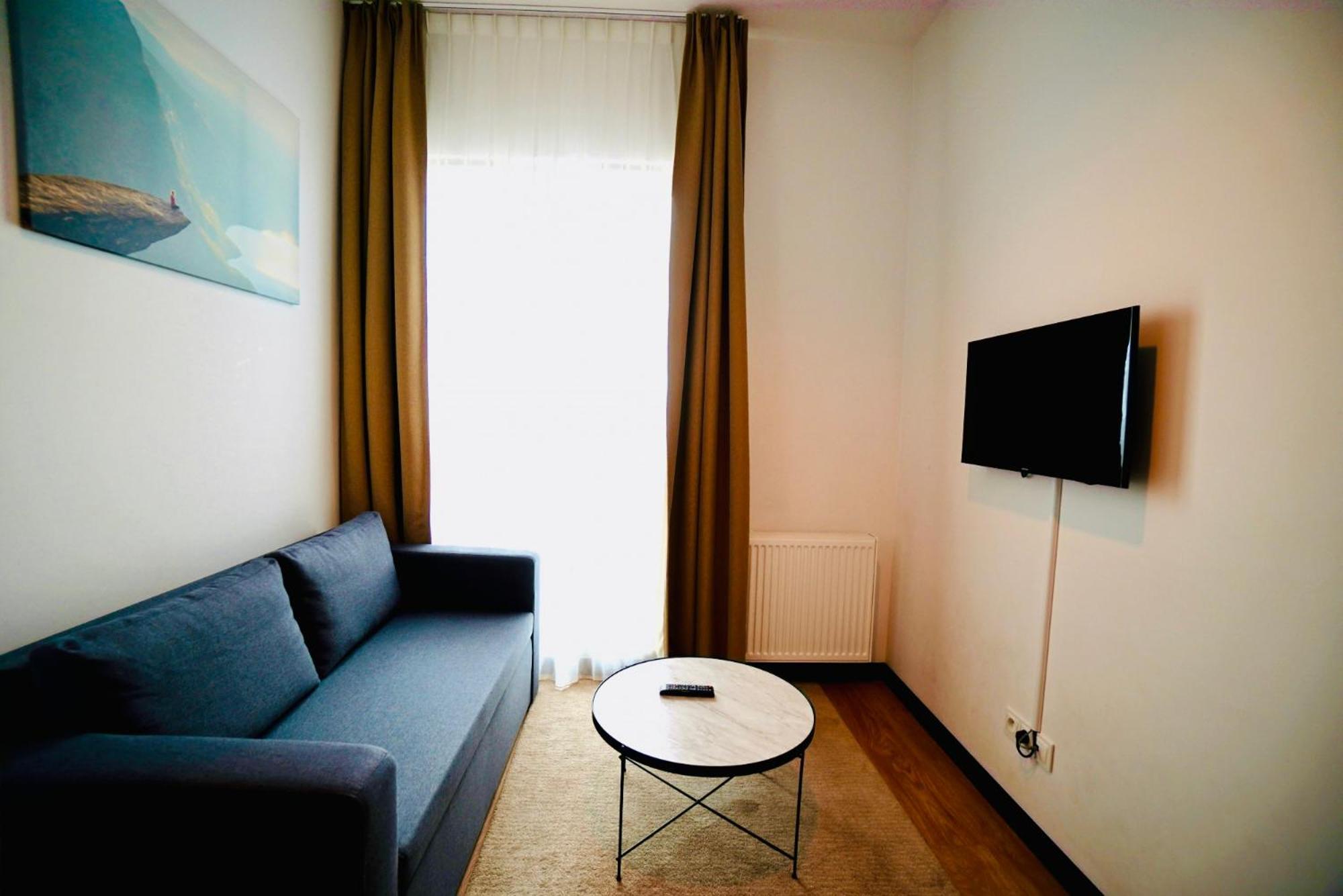 Bk Aparthotel Praga - National Stadium - Comfortable Apartment For 4 People Варшава Экстерьер фото