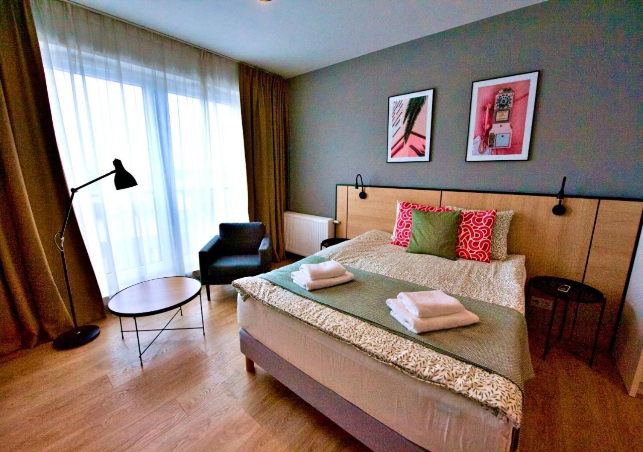 Bk Aparthotel Praga - National Stadium - Comfortable Apartment For 4 People Варшава Экстерьер фото